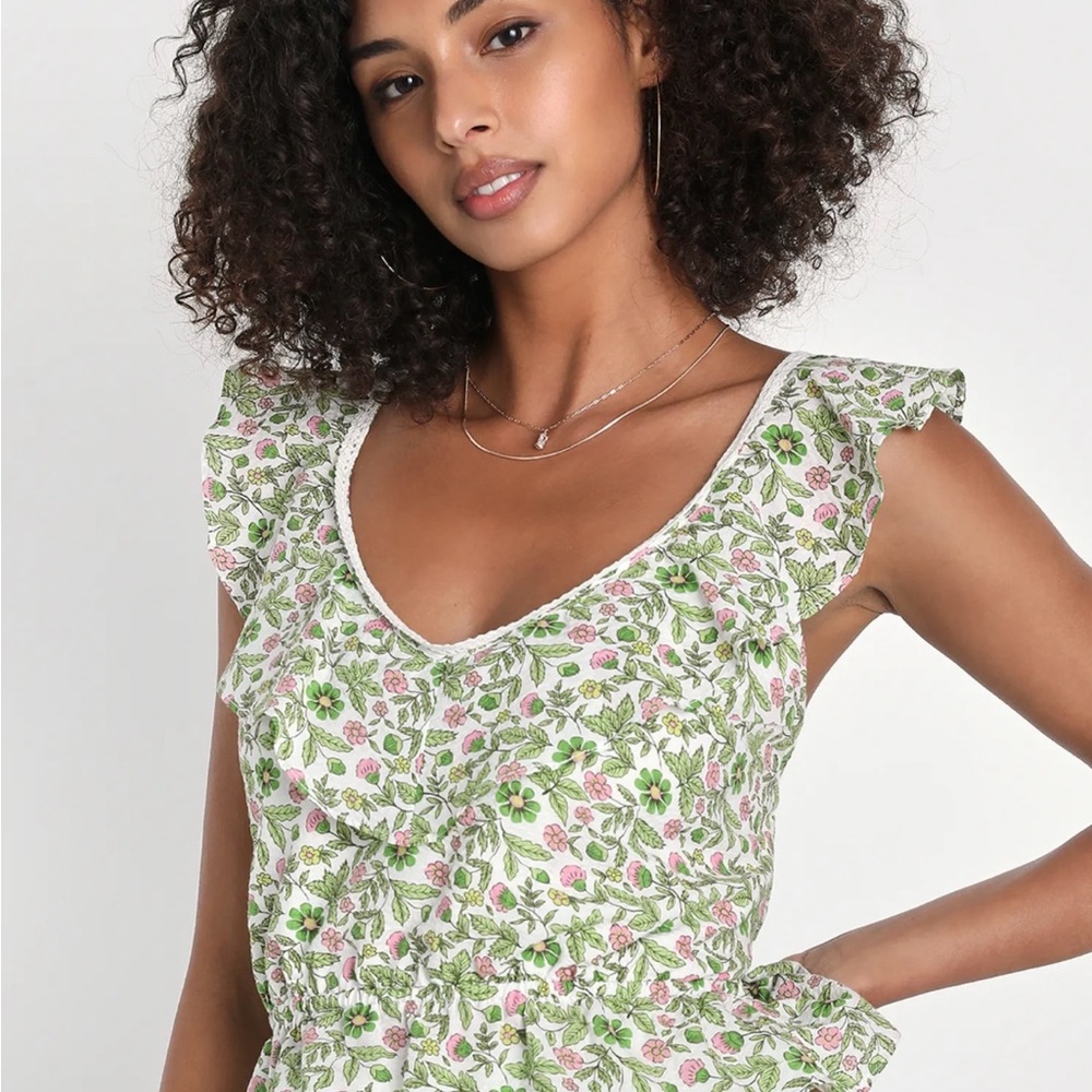 Lulu's Floral Ruffle Blouse - Green and Pink
